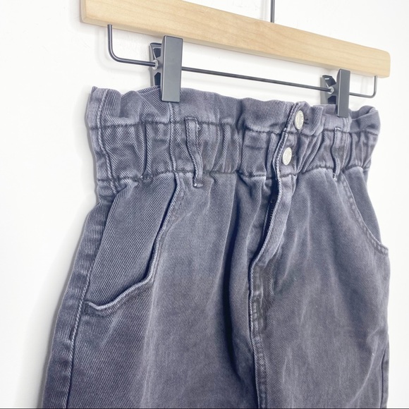 PacSun denim skirt paperbag pockets faded gray
Size small - Picture 3 of 4